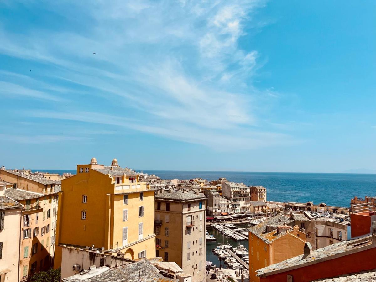 Pepites Bastiaises Vatta Appartement Roof Top Jacuzzi Vue Vieux Port Bastia  Exterior foto