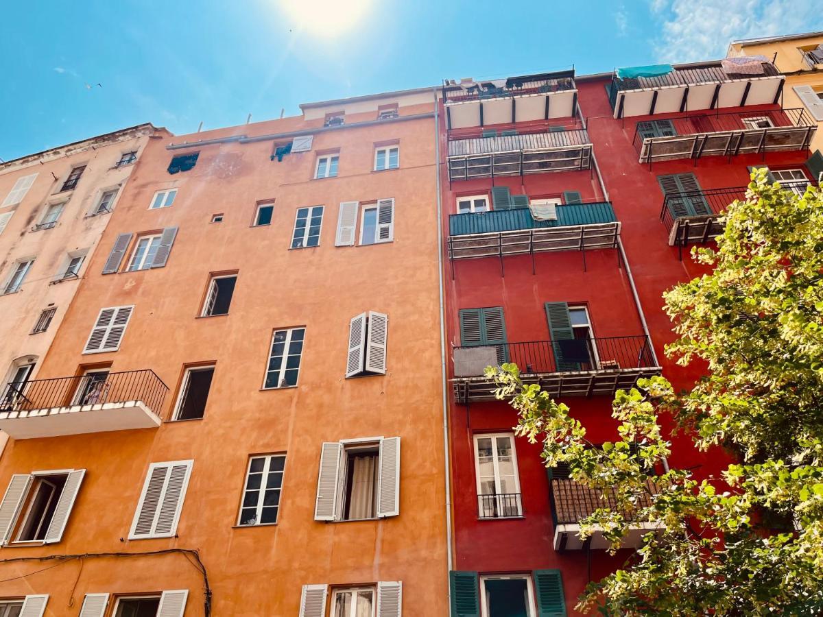 Pepites Bastiaises Vatta Appartement Roof Top Jacuzzi Vue Vieux Port Bastia  Exterior foto